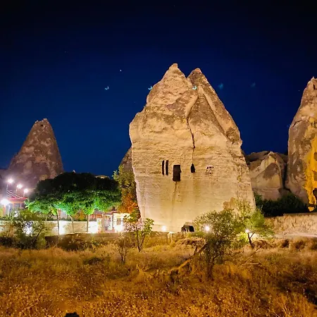 Yastik - Cappadocia * Goreme