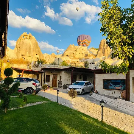 Yastik - Cappadocia * Goreme